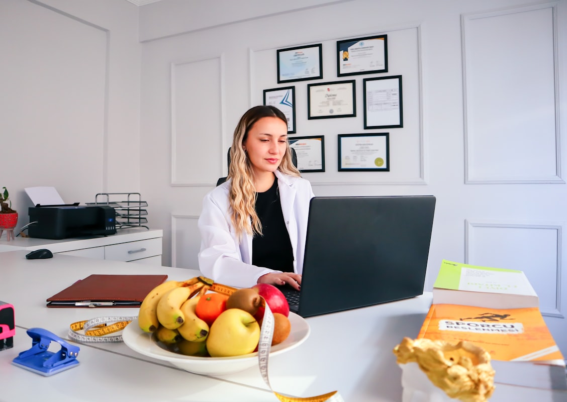 Nutritionist Online Consultation